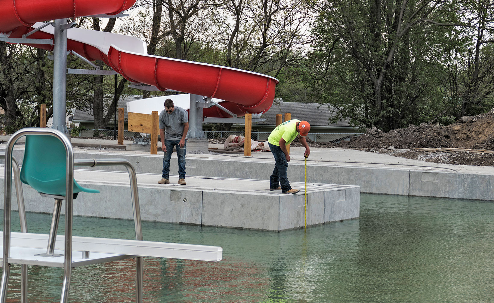 P1020504-fpr-pool-construction